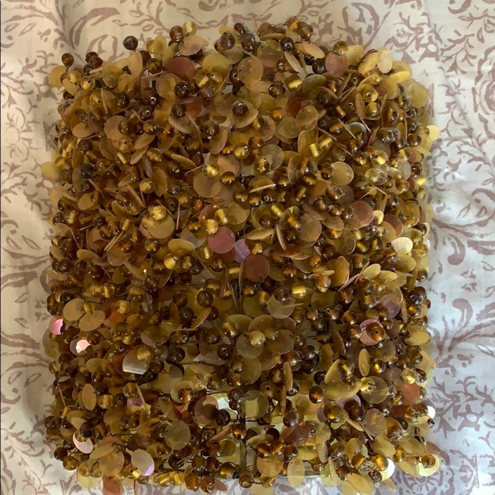 Sequenced and berries Volvo candle piece